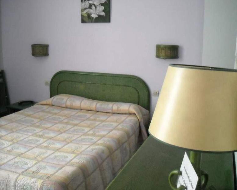 Hotel Phoebus La Tremblade Bagian luar foto